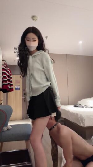 灵芷 开发素人-青萍女尊资源分享平台