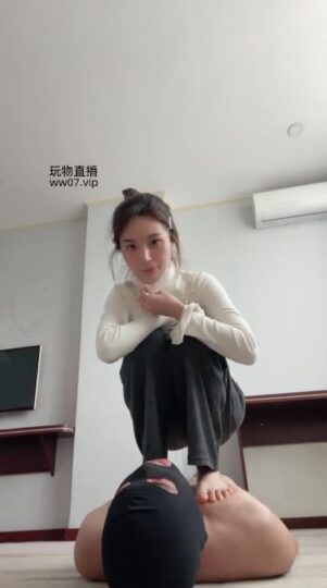 香芋朱朱 互动场 调教脚奴-青萍女尊资源分享平台