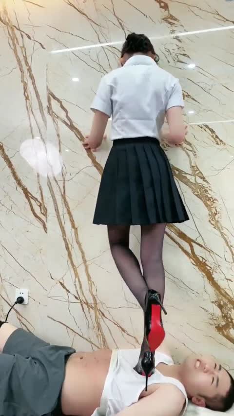 银儿 超美的小染女主的调教-青萍女尊资源分享平台